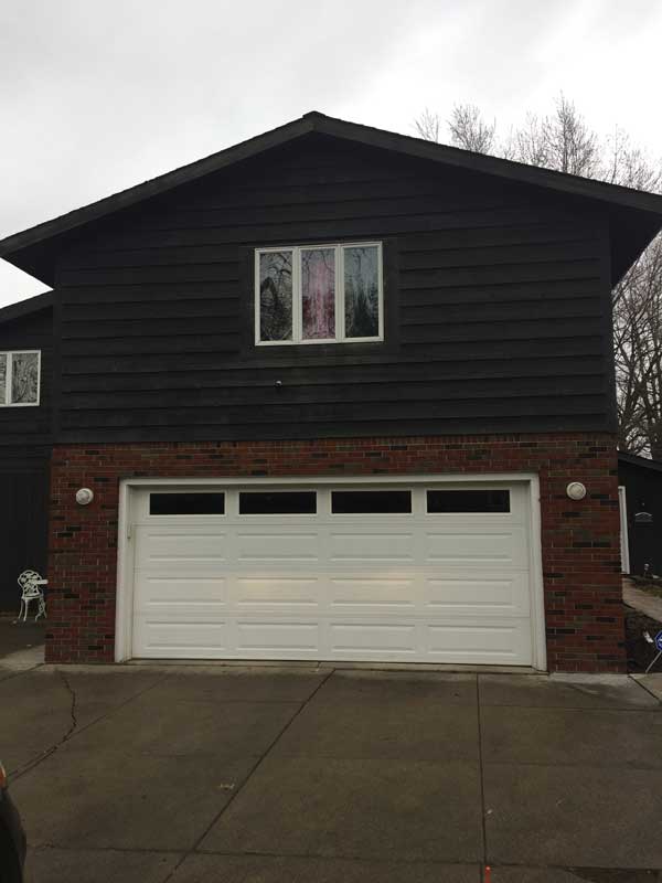 Vinyl Siding gallery image 7 - 007 euclid siding 07 14 18 before 1